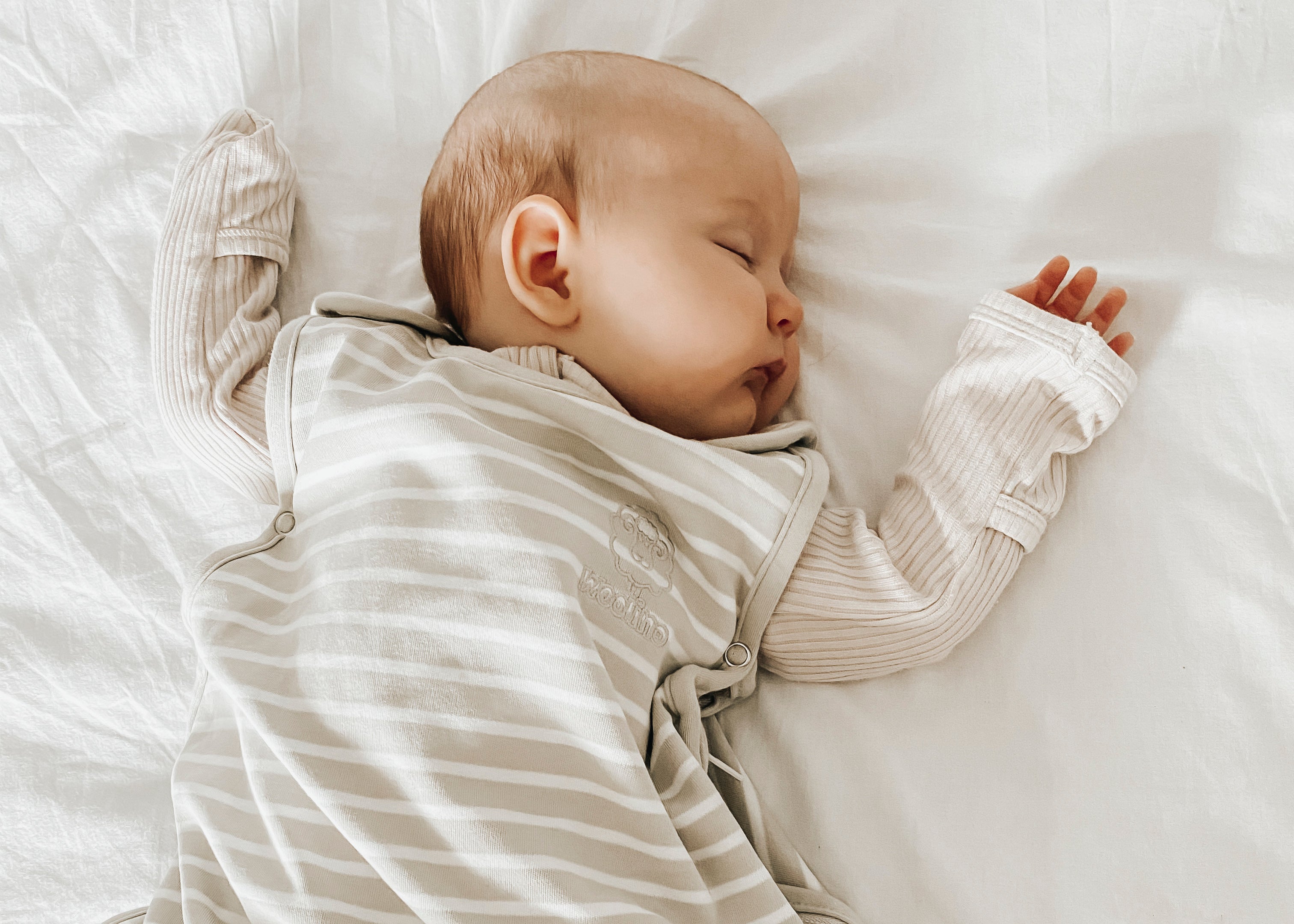 What should a newborn sleep in on sale