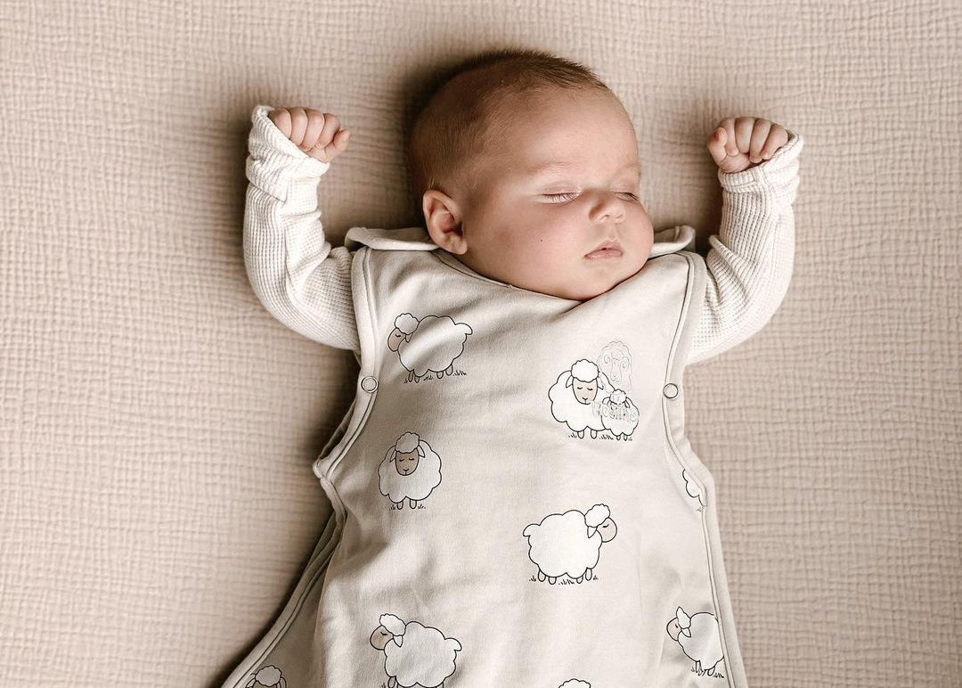 how to dress newborn for sleep A Baby At Night  Borro How to Dress a Baby