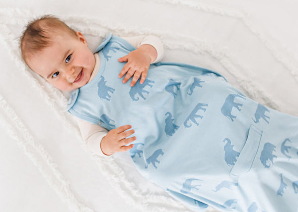 Transition from Swaddle to Sleep Sack: Embracing the Next Sleepwear Phase