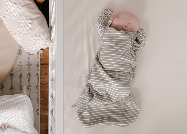 Sleep Sack vs. Swaddle: Choosing the Best Option for Your Baby