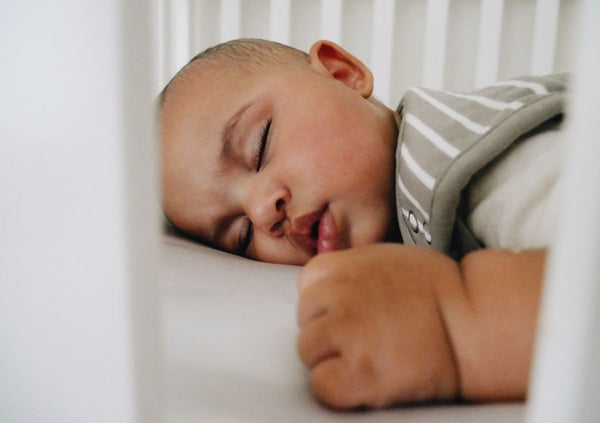4 Ways Baby Sleep Patterns Change as They Age