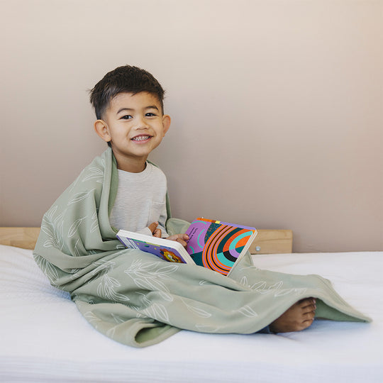 Merino Wool Toddler Blanket | Star Pattern - Luxuriously