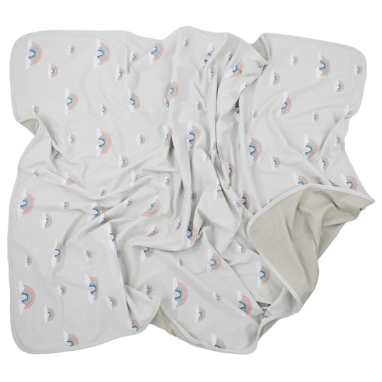 Toddler_Blanket_Rainbow_on_whi