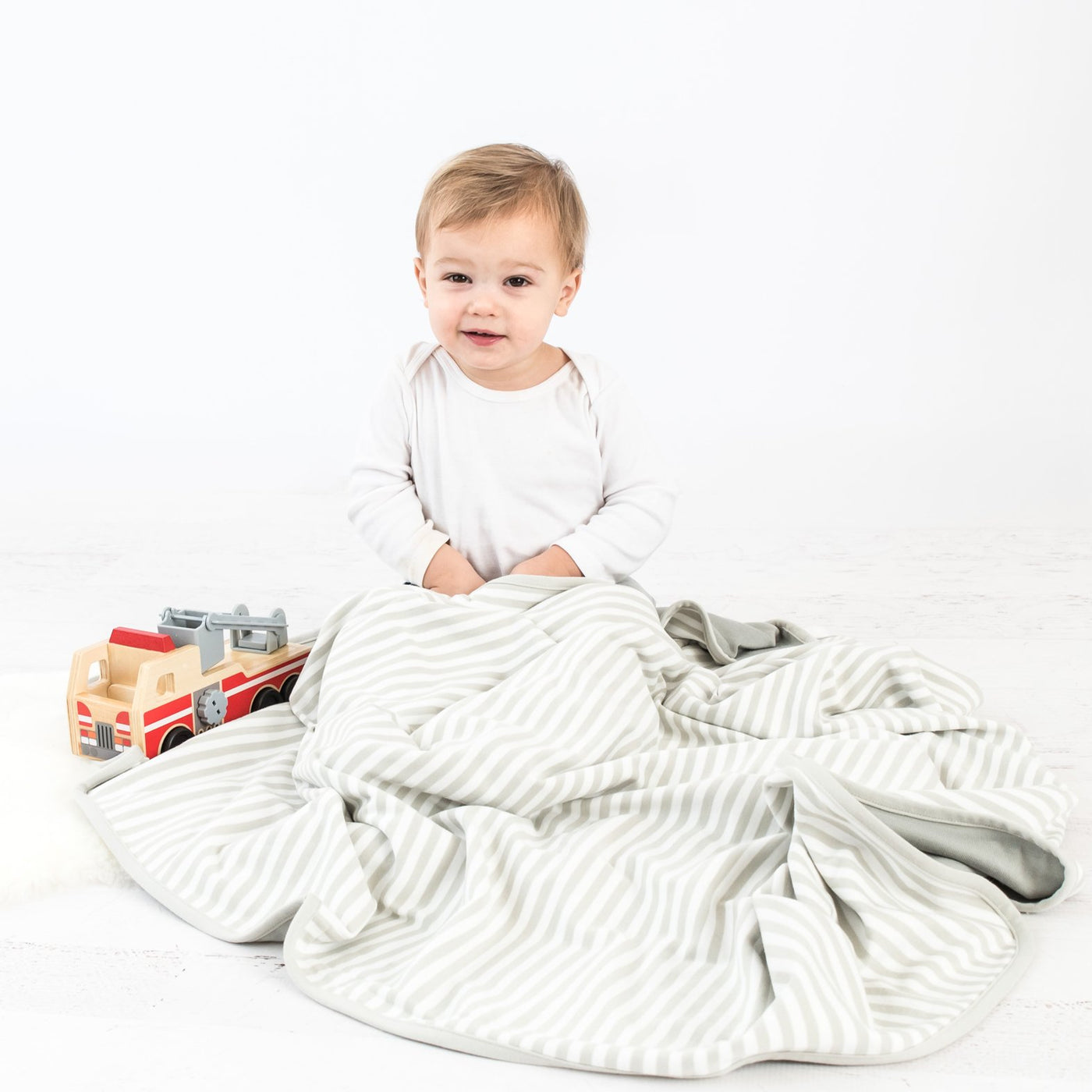 Imperfect BABY Blanket, 4 Season™ Stroller Merino Wool Blanket, 40" x 31.5", Stripes Gray